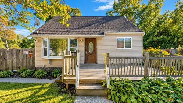 78 Shinnecock Avenue, Mastic, NY 11950