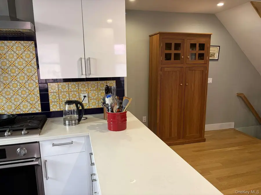 23-61 19th Street, Astoria, NY 11105 - #3