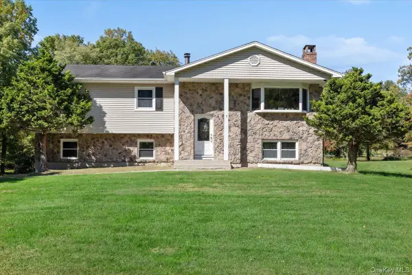 3 Young Court, Suffern, NY 10901