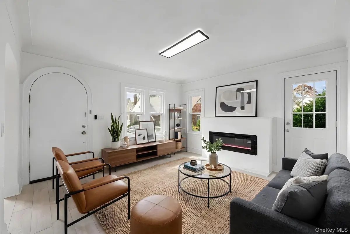 2 Fordham Place, Hempstead, NY 11550 - #1