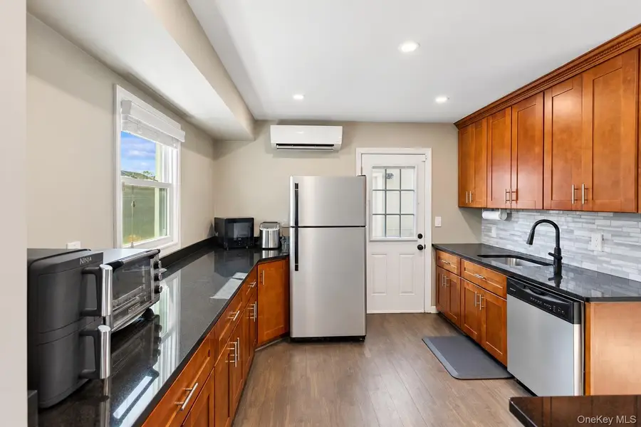 2313 Jefferson Street, East Meadow, NY 11554 - #3