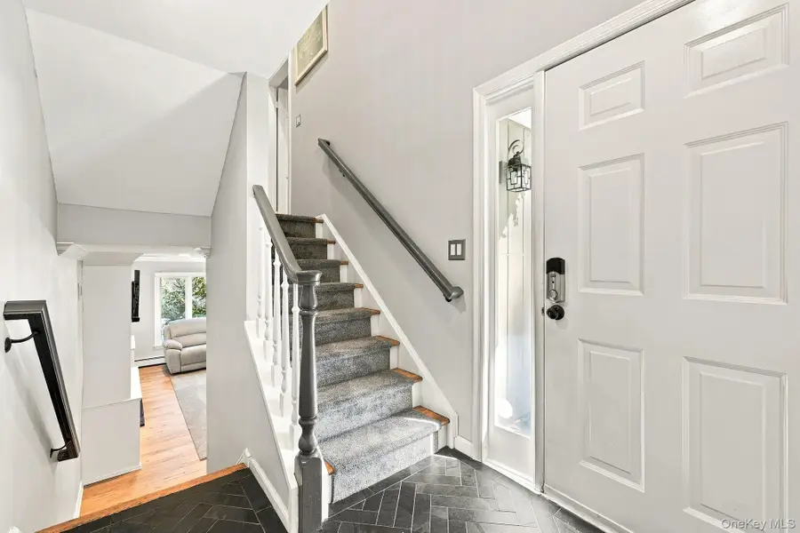 2 Timberland Pass, Chappaqua, NY 10514 - #2