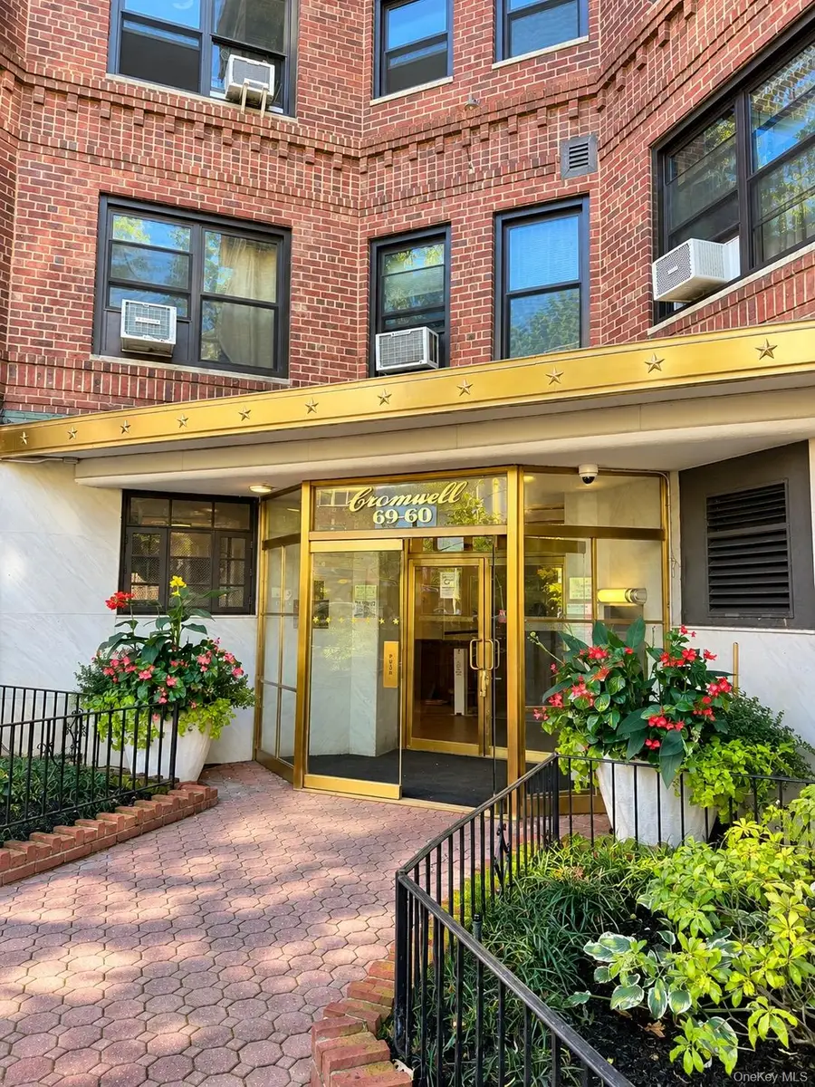 69-60 108th Street #519, Forest Hills, NY 11375 - #2