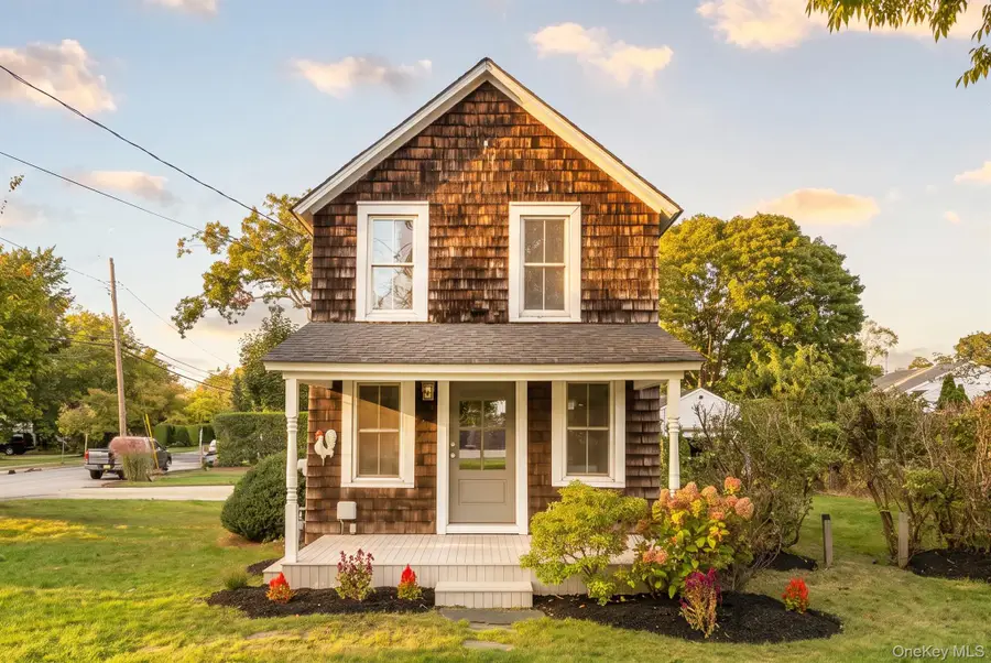 41 Station Road, Bellport, NY 11713 - #2