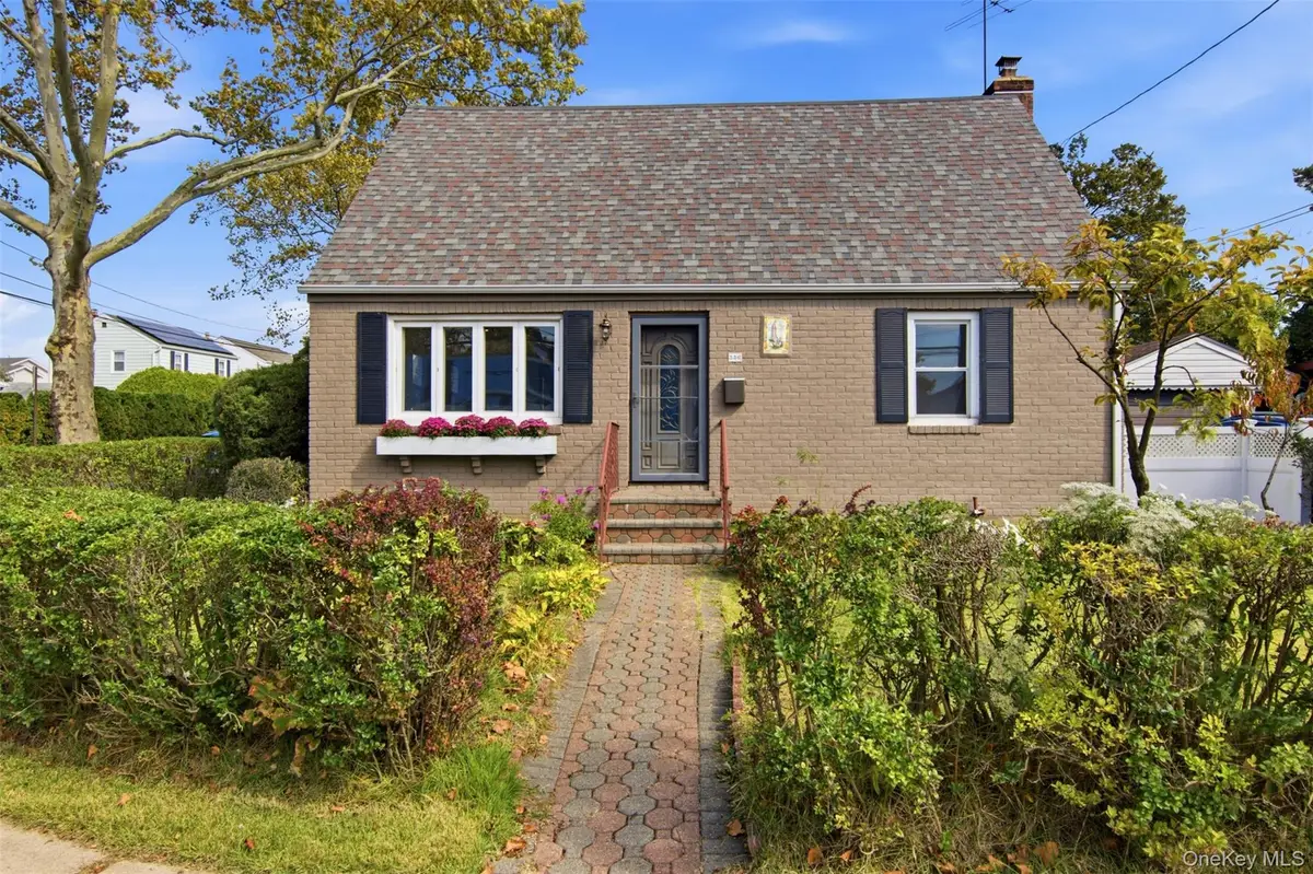 336 Herricks Road, Mineola, NY 11501 - #1