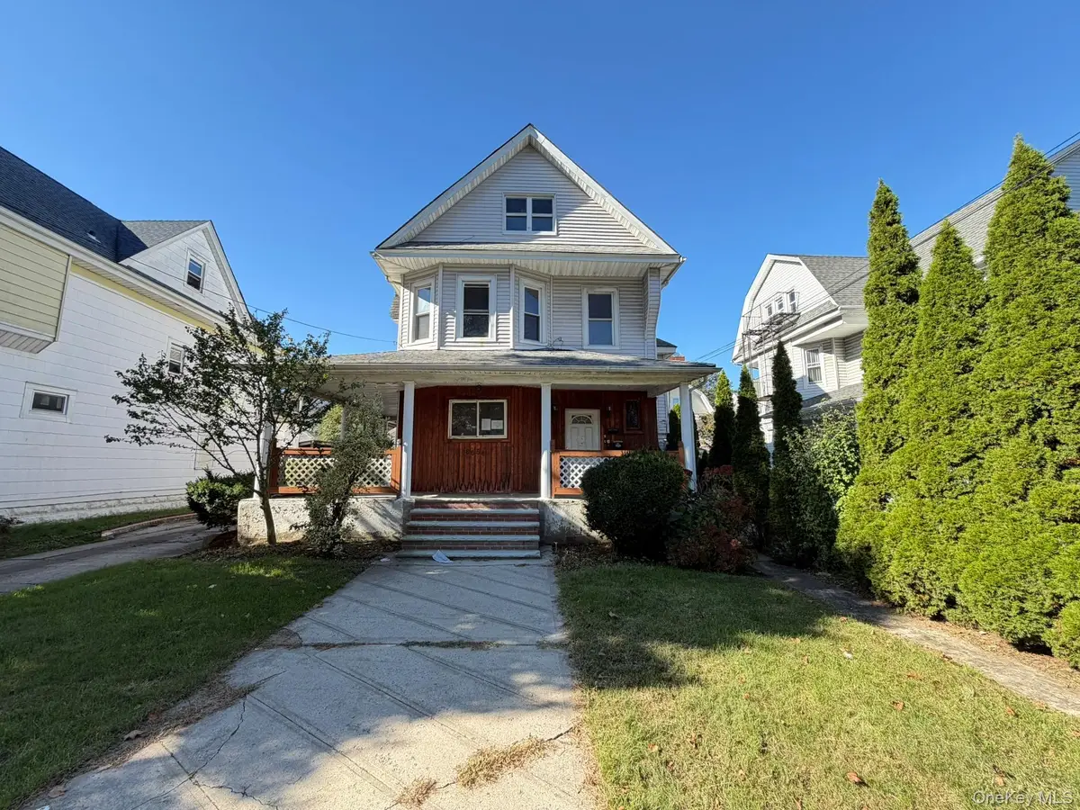 8658 110th Street, Richmond Hill, NY 11418 - #1