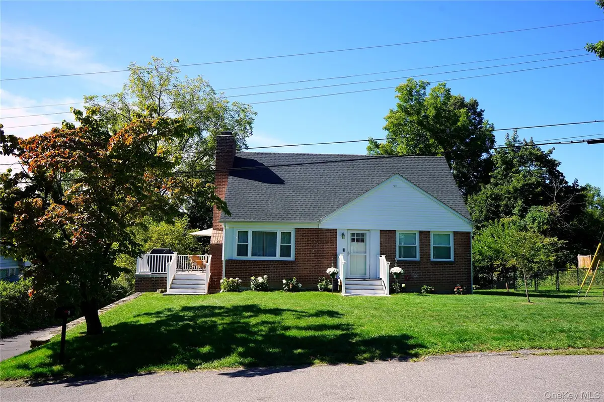 19 Meadow Street, Newburgh, NY 12550 - #1