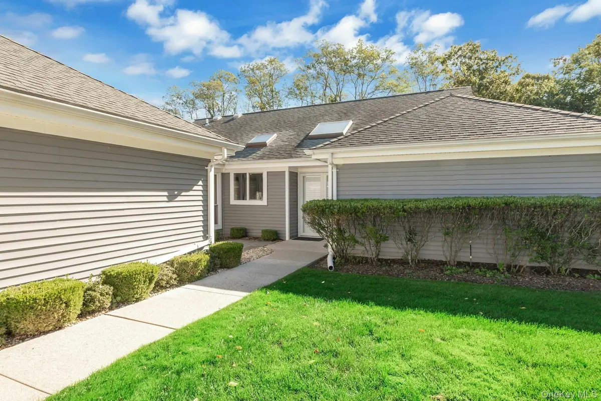 129 Captains Court, Moriches, NY 11955 - #1