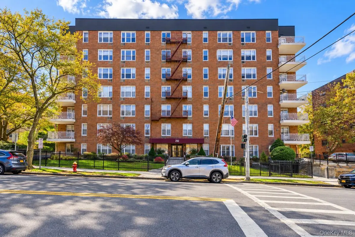 250 N Broadway #5B, Yonkers, NY 10701 - #1