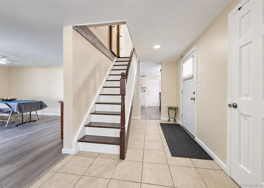 1343 Waverly Avenue, Farmingville, NY 11738 - #3