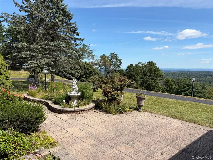 25 Panorama Lane, Port Jervis, NY 12771 - #3