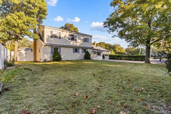 10 Sunset Drive, Centereach, NY 11782