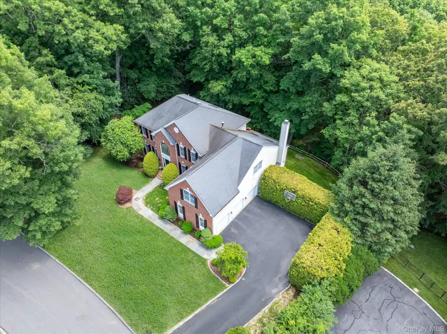 6 Theal Court, Somers, NY 10589 - #2