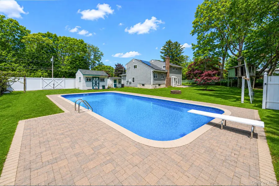 883 Hawkins Avenue, Lake Grove, NY 11755 - #2