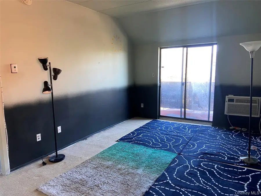 68-01 242nd Street #29E, Douglaston, NY 11362 - #3