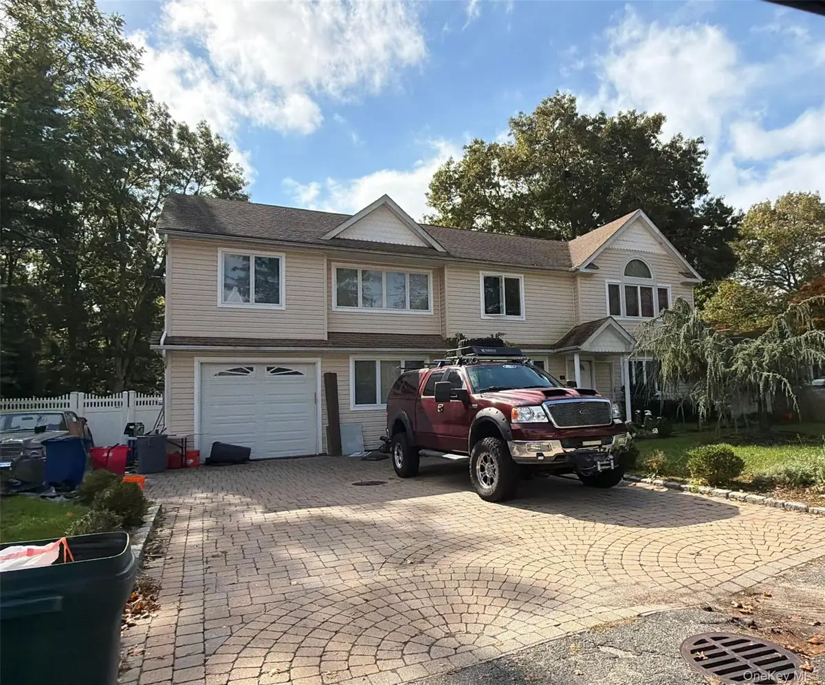 27 Wabil Road, Miller Place, NY 11764 - #1