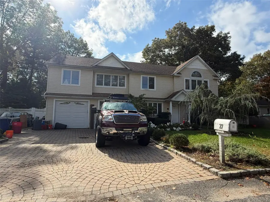 27 Wabil Road, Miller Place, NY 11764 - #3