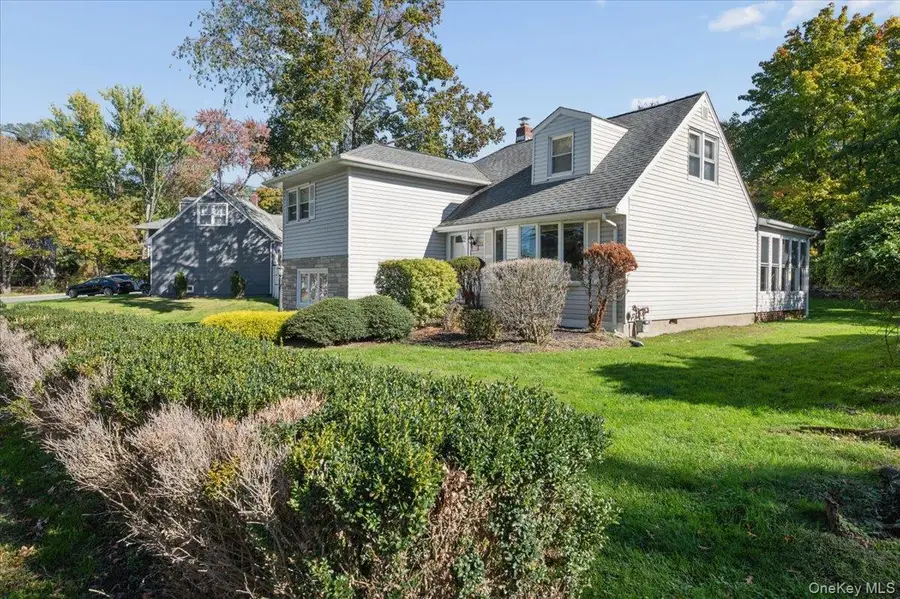 129 Lake Road, Valley Cottage, NY 10989 - #3