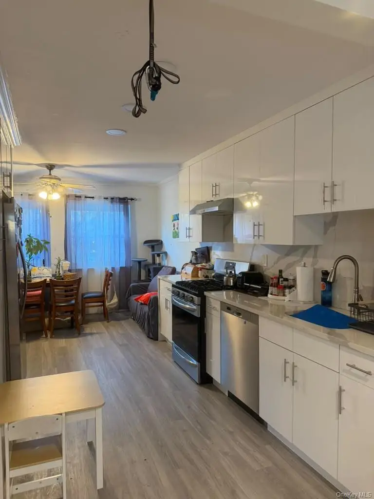 2178 Arthur Avenue, Bronx, NY 10457 - #2