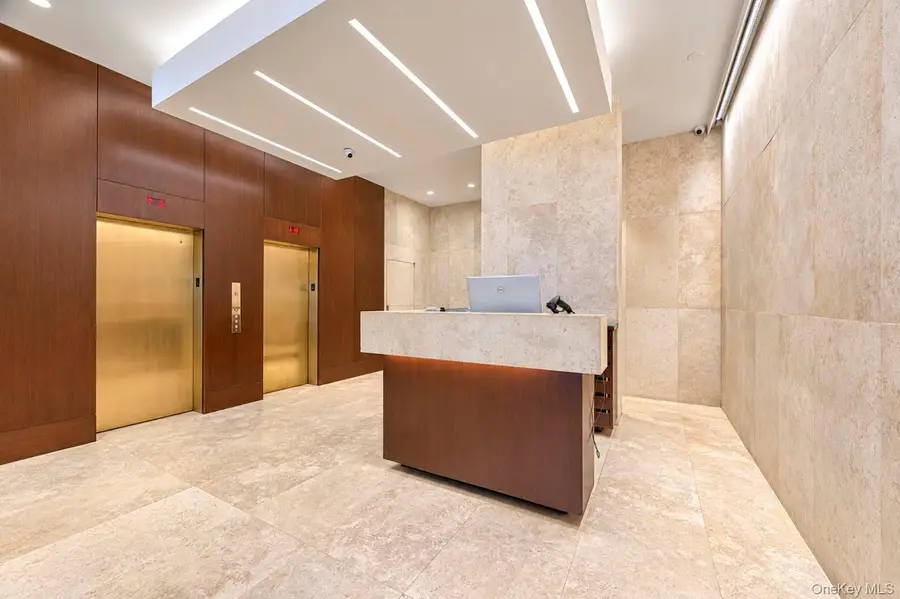 1065 Park Avenue #19C, Manhattan, NY 10128 - #3