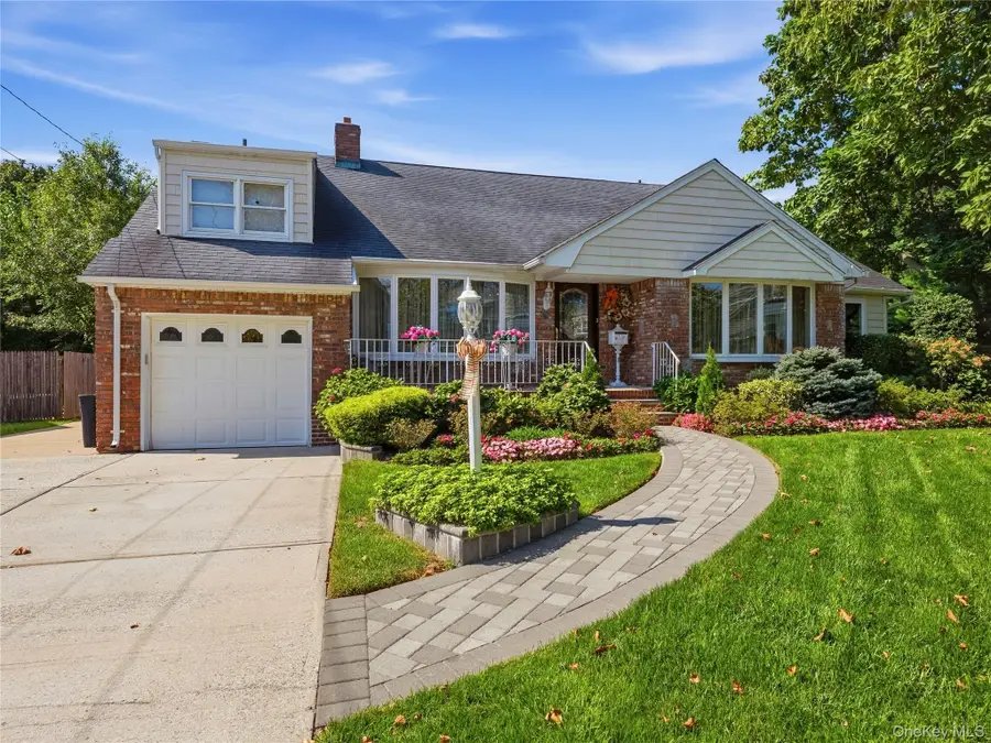 5 Major Court, Rockville Centre, NY 11570 - #2