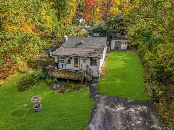47 Paradise Trail, Monroe, NY 10950