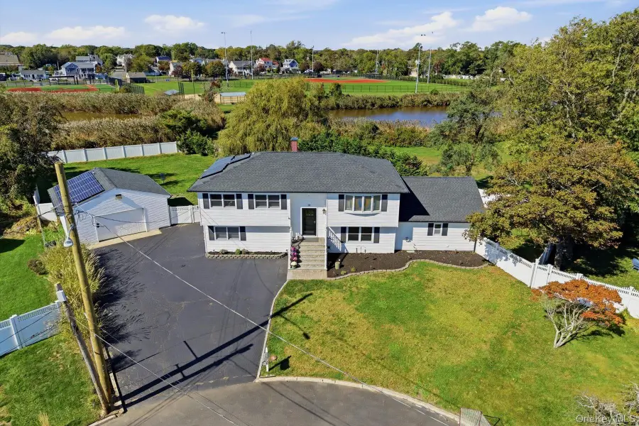 10 Gale Court, Patchogue, NY 11772 - #2