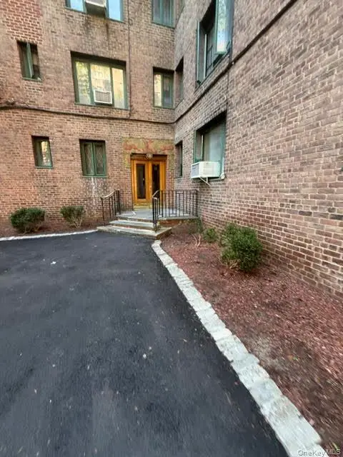 1545 Archer Road #1G, Bronx, NY 10462 - #2