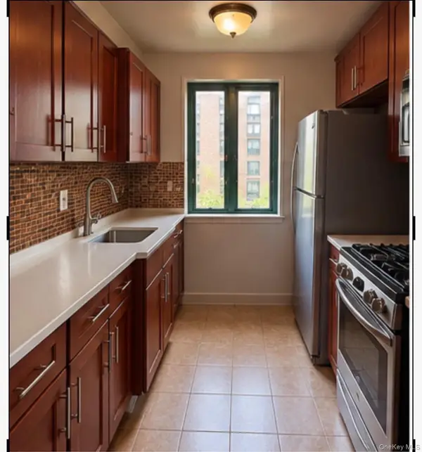 1491 West Avenue #2G, Bronx, NY 10462