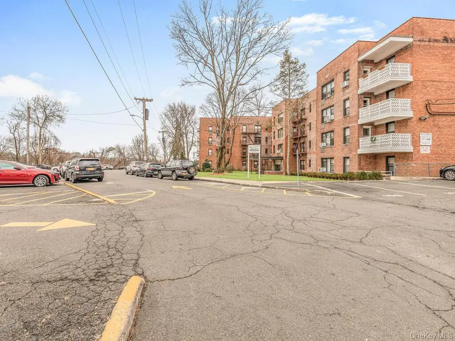 3 Remsen Road #4A, Yonkers, NY 10710 - #3