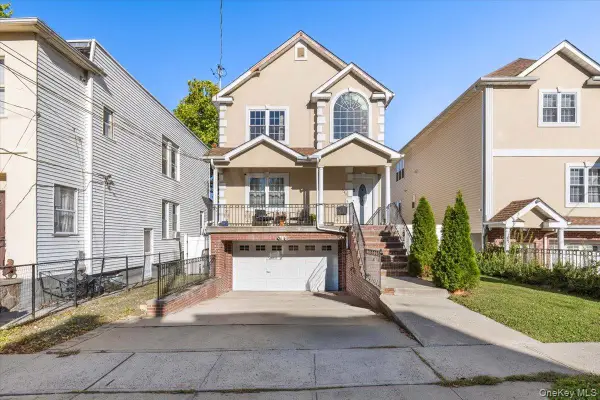 547 S 11th Avenue, Mount Vernon, NY 10550