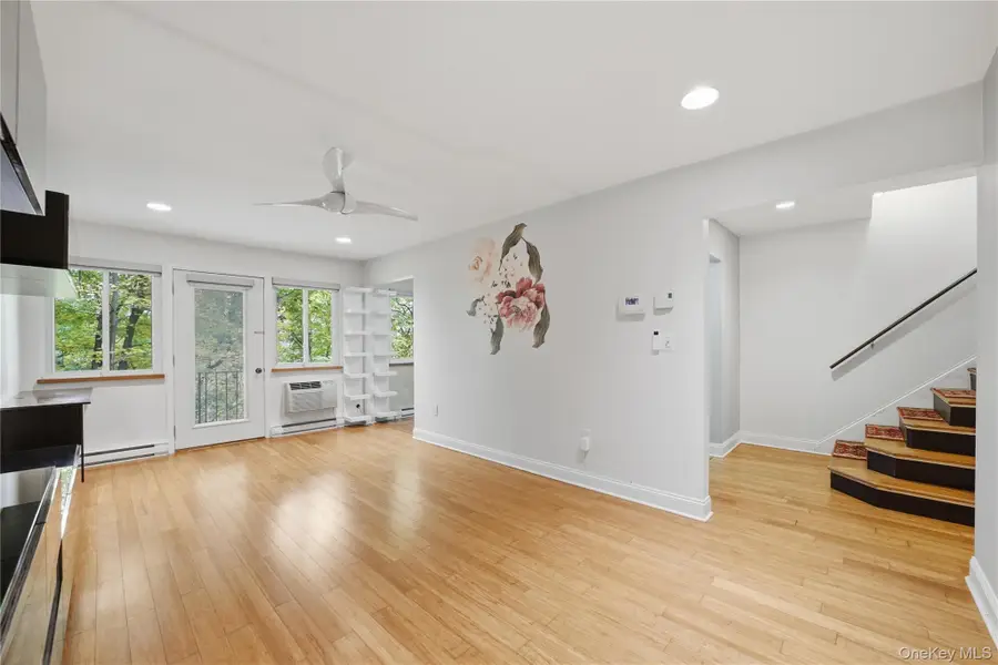 307 Woodland Hills Road #307, White Plains, NY 10603 - #2