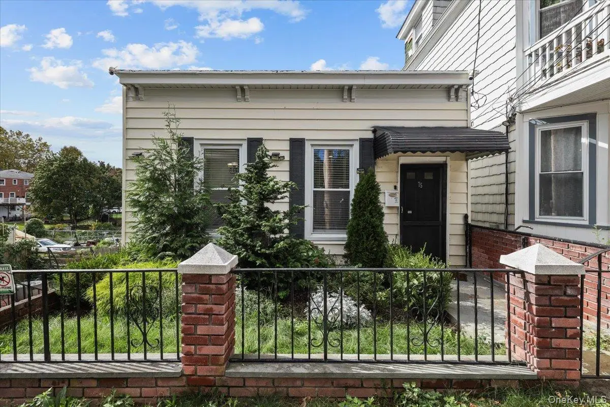 75 Dartmouth Avenue, Yonkers, NY 10701 - #1