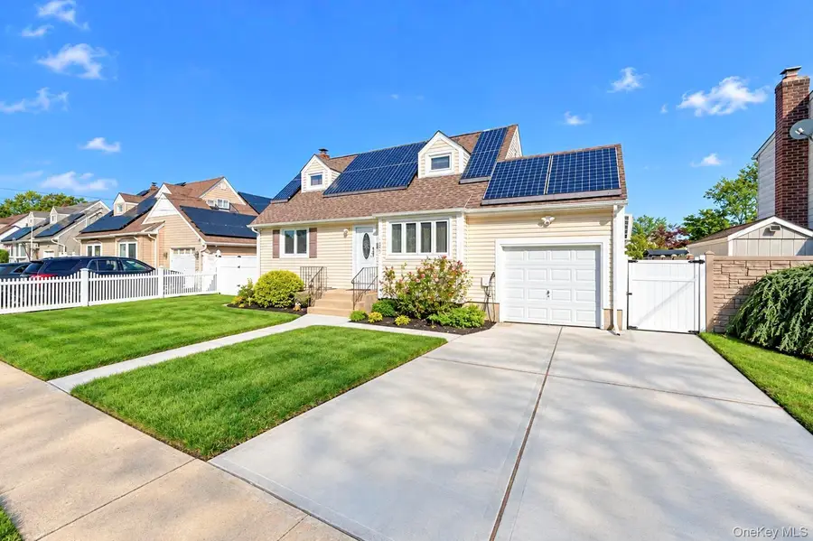 33 Nims Avenue, West Babylon, NY 11704 - #2