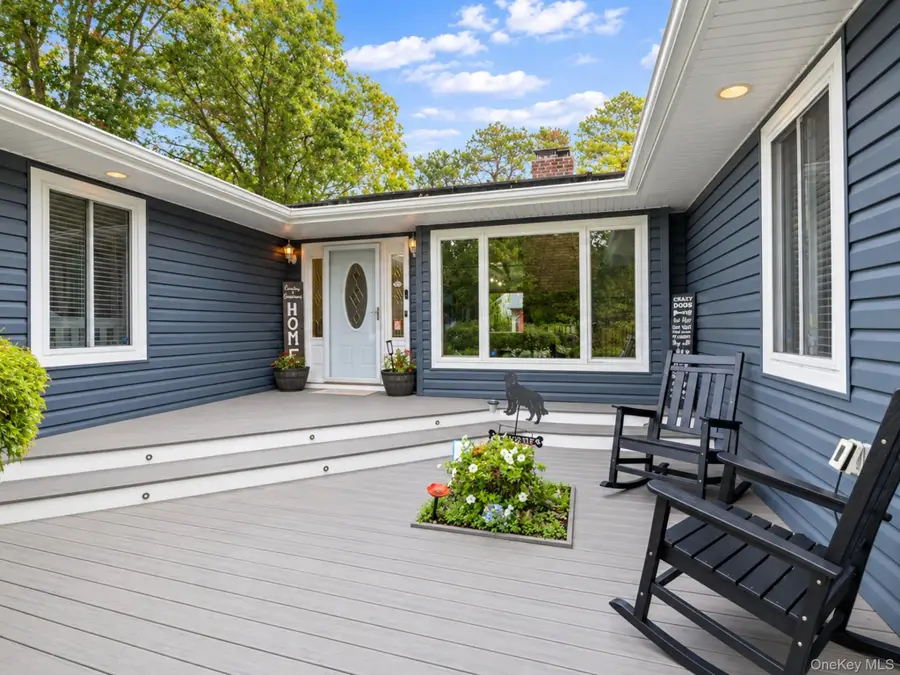 17 Mill Street, Coram, NY 11776 - #2