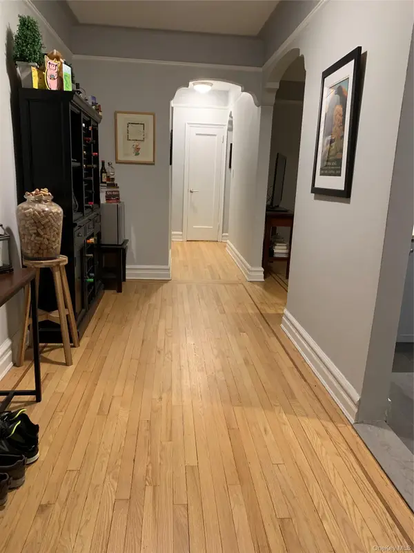 11021 73rd Road #4G, Forest Hills, NY 11375