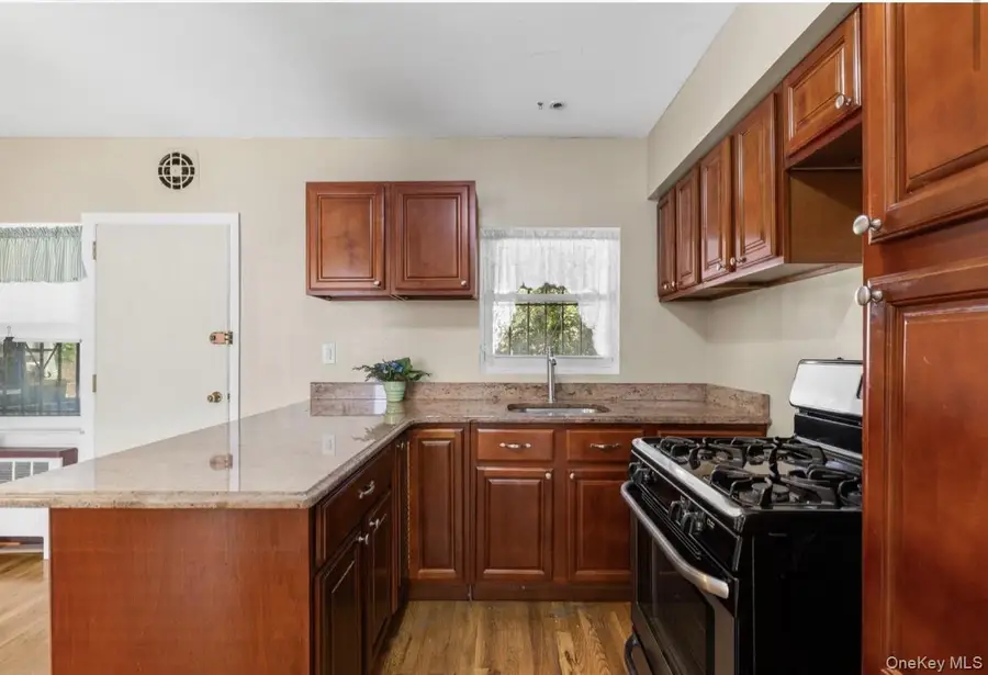 1147 E 223rd Street, Bronx, NY 10466 - #2