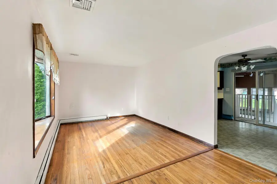 67 Weeks Avenue, Manorville, NY 11949 - #3