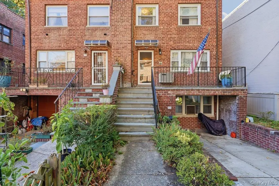6121 Huxley Avenue, Bronx, NY 10471 - #3