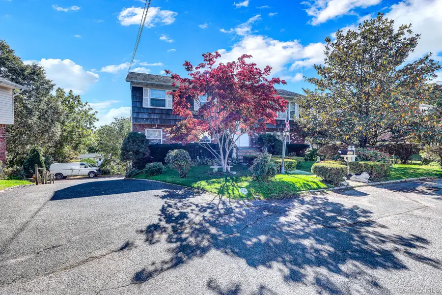 30 Gaffney Street, Glen Cove, NY 11542 - #3