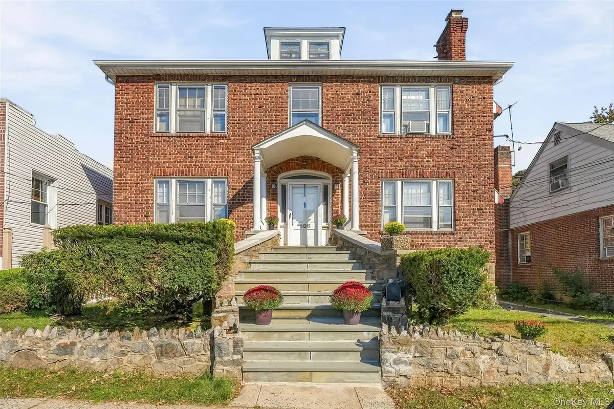 106 King Avenue, Yonkers, NY 10704 - #1