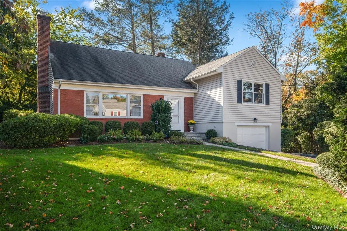 29 Beechwood Road, Hartsdale, NY 10530 - #1