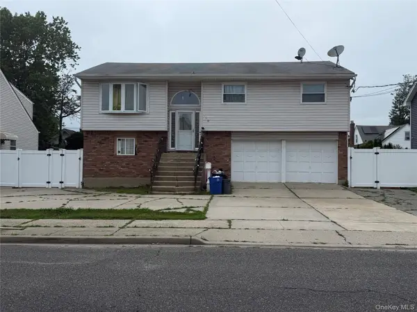 189 Elizabeth Avenue, Oceanside, NY 11572