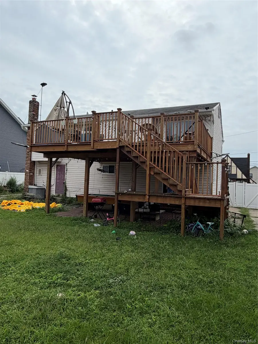 189 Elizabeth Avenue, Oceanside, NY 11572 - #3