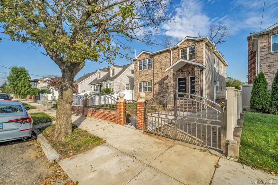 13611 220th Place, Laurelton, NY 11413 - #2