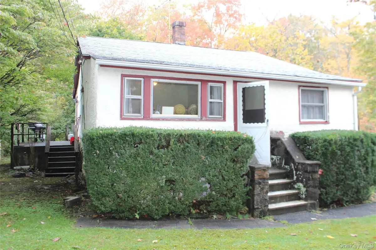 2 Carpenter Place, Yorktown Heights, NY 10598 - #1