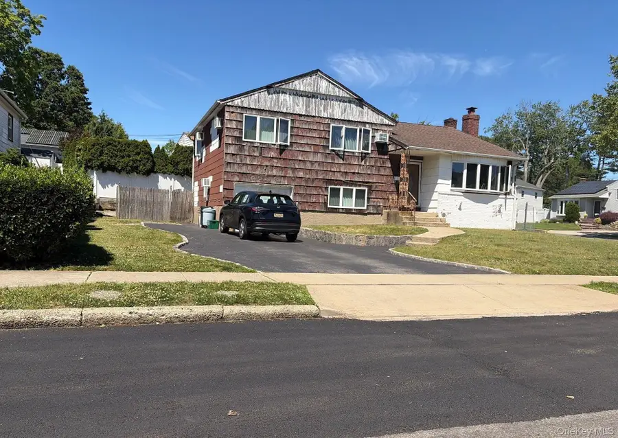 524 Pontiac Road, East Meadow, NY 11554 - #2