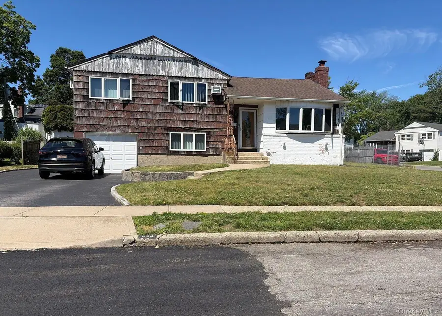 524 Pontiac Road, East Meadow, NY 11554 - #3