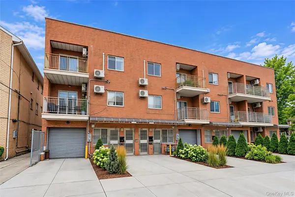 4208 161st Street, Flushing, NY 11358