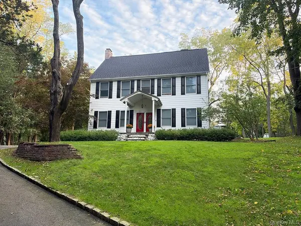 209 Old Town Road, East Setauket, NY 11733